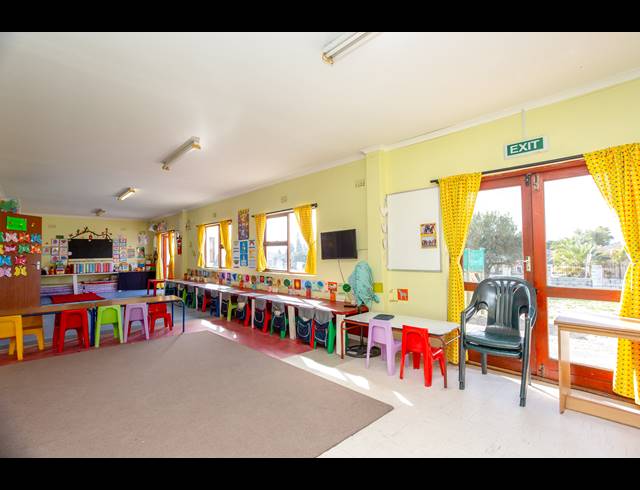 340M² BUSINESS FOR SALE IN NORTHPINE